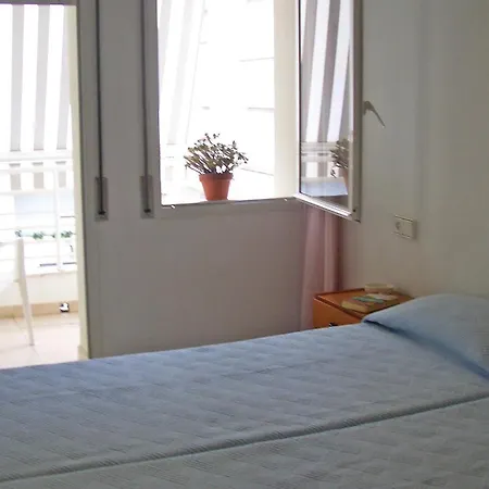 Apartment Cozy In With Kitchen *